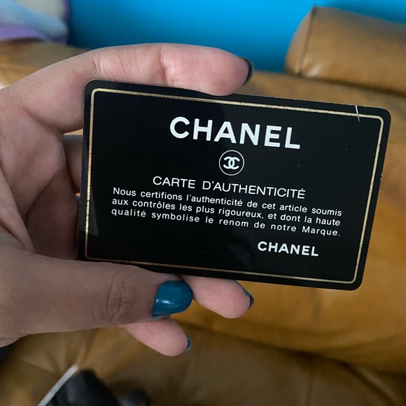Authentic Chanel bag - Picture 5 of 6